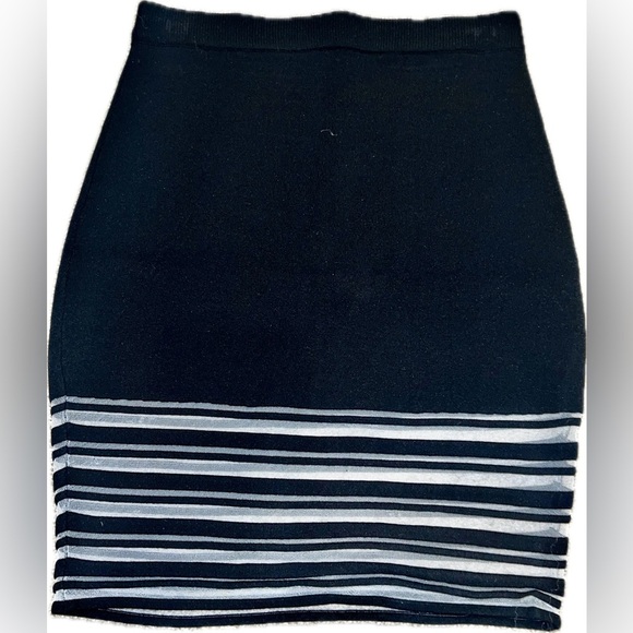Black size Small Rebecca Minkoff Petra Paneled Stretch Knit Mini Pencil Skirt - Picture 2 of 5